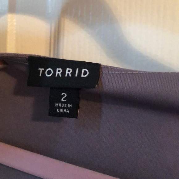 Torrid gray floral dress. - Picture 5 of 8